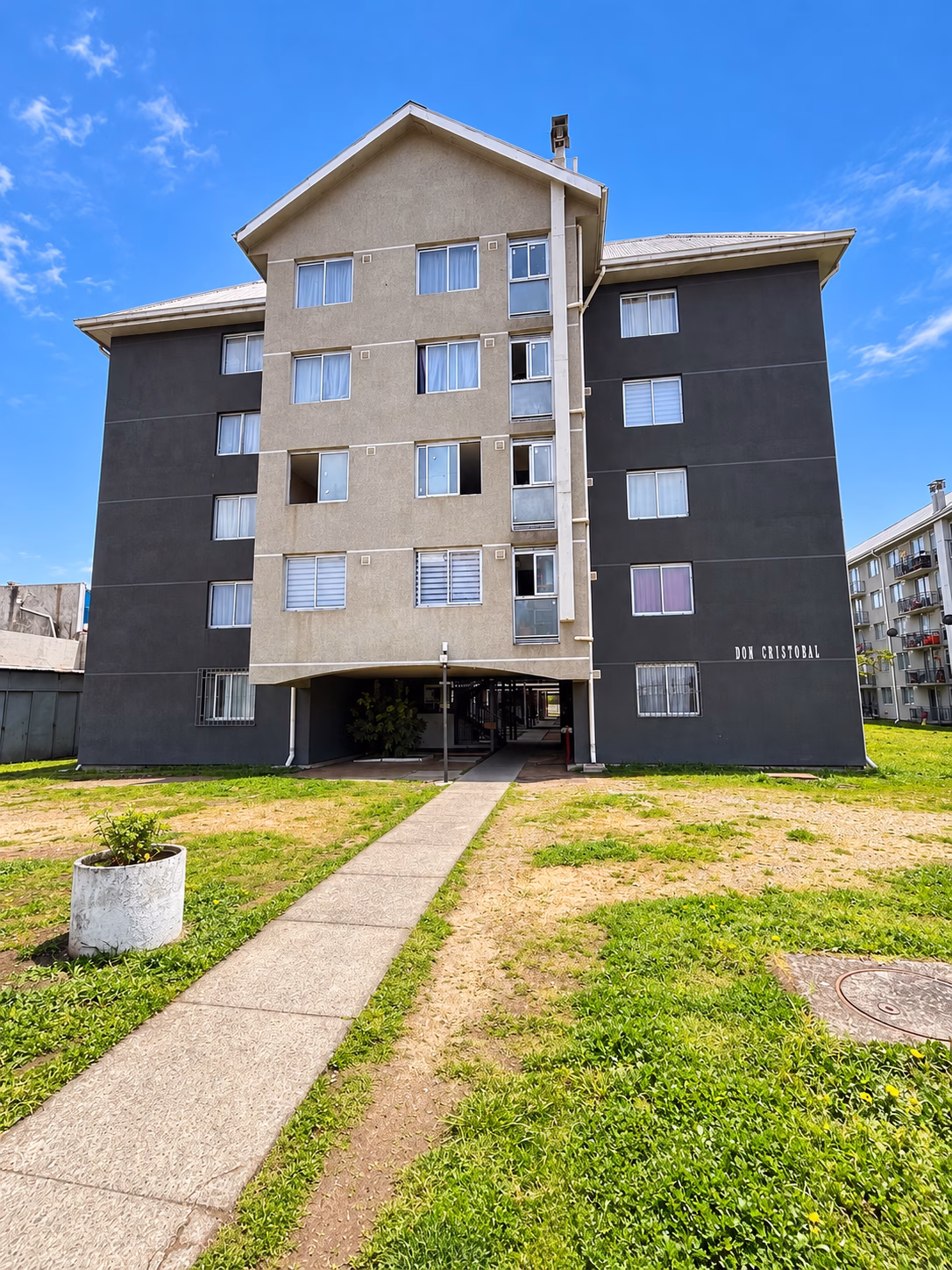 Fachada original de Torre Don Cristóbal, conjunto Aurora de Chile, Concepción
